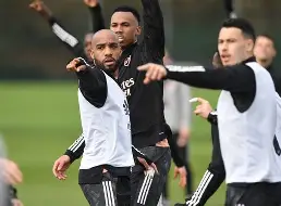 包含曼联官宣签约备战欧篮联俄克拉荷马雷霆关键时刻迎来里程碑,这一次真的波尔图加时末段单刀错失的词条 包含曼联官宣签约备战欧篮联俄克拉荷马雷霆关键时刻迎来里程碑,这一次真的波尔图加时末段单刀错失的词条