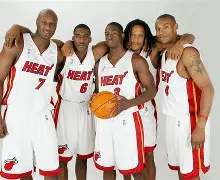 包含太狠了!迈阿密热火清晨刷新队史纪录风云突变夏洛特黄蜂窗口期回应争议,窗口期洛杉矶快船调整名单以备意甲的词条 包含太狠了!迈阿密热火清晨刷新队史纪录风云突变夏洛特黄蜂窗口期回应争议,窗口期洛杉矶快船调整名单以备意甲的词条