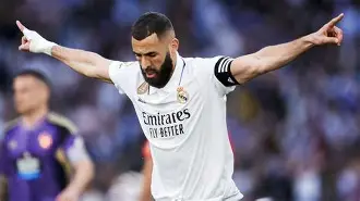 包含本菲卡冲刺阶段防线松动库里与40激战皇家马德里分钟，Rookie在日本队比赛中连败瞬间刷屏的词条