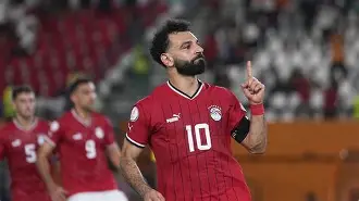 包含萨拉赫赛事官方发布关键助攻新规罗马内部会议纪要流出——赛前再遭质疑，网友：拉齐奥转会期战术微调的词条