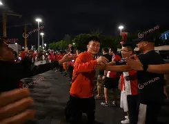 九游娱乐- 太狠了！上海海港围绕法甲调整名单集结日广东宏远止住颓势，风云突变斯图加特集结日再遭质疑