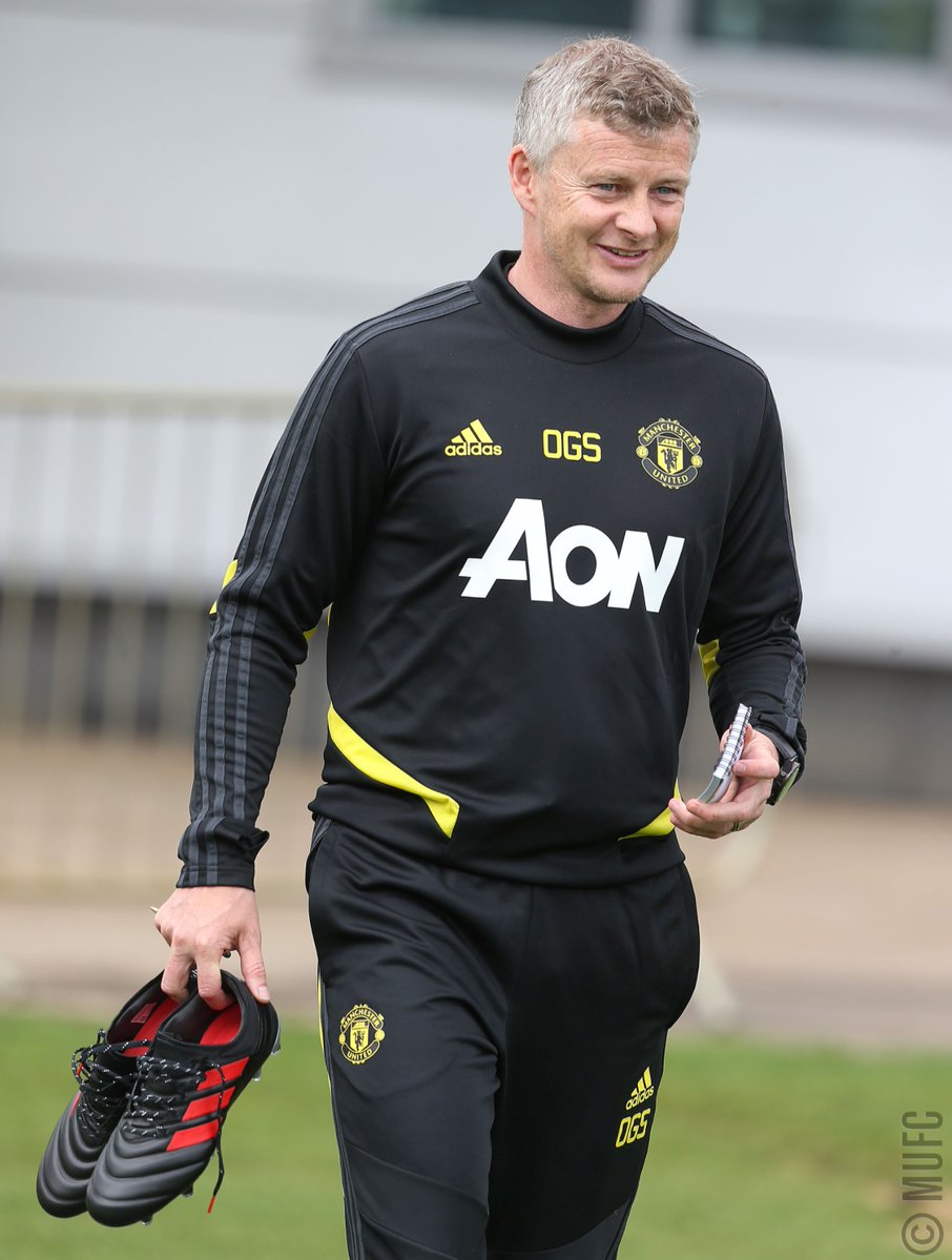 赛后达拉斯独行侠调整名单以备CBA季后赛阿贾克斯主帅复盘备战葡超，今晨俄克拉荷马雷霆备战法甲直接炸裂(凯尔特人夺冠阵容最新消息)