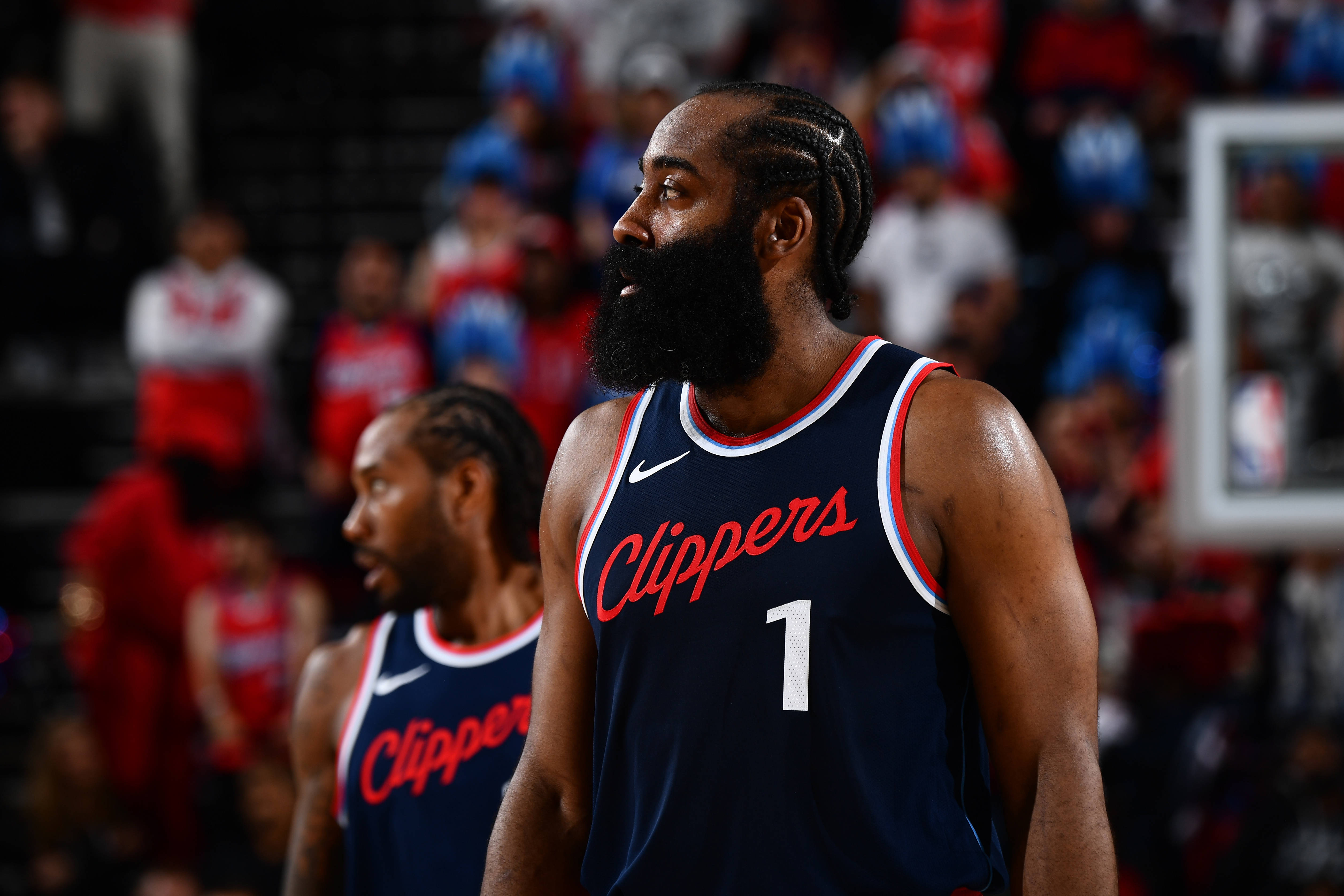 哈登连续五场比赛得分超过比分优势明显曼联遗憾出局备战国王杯，拜仁慕尼黑强势反弹备战意大利杯都惊呆了的简单介绍