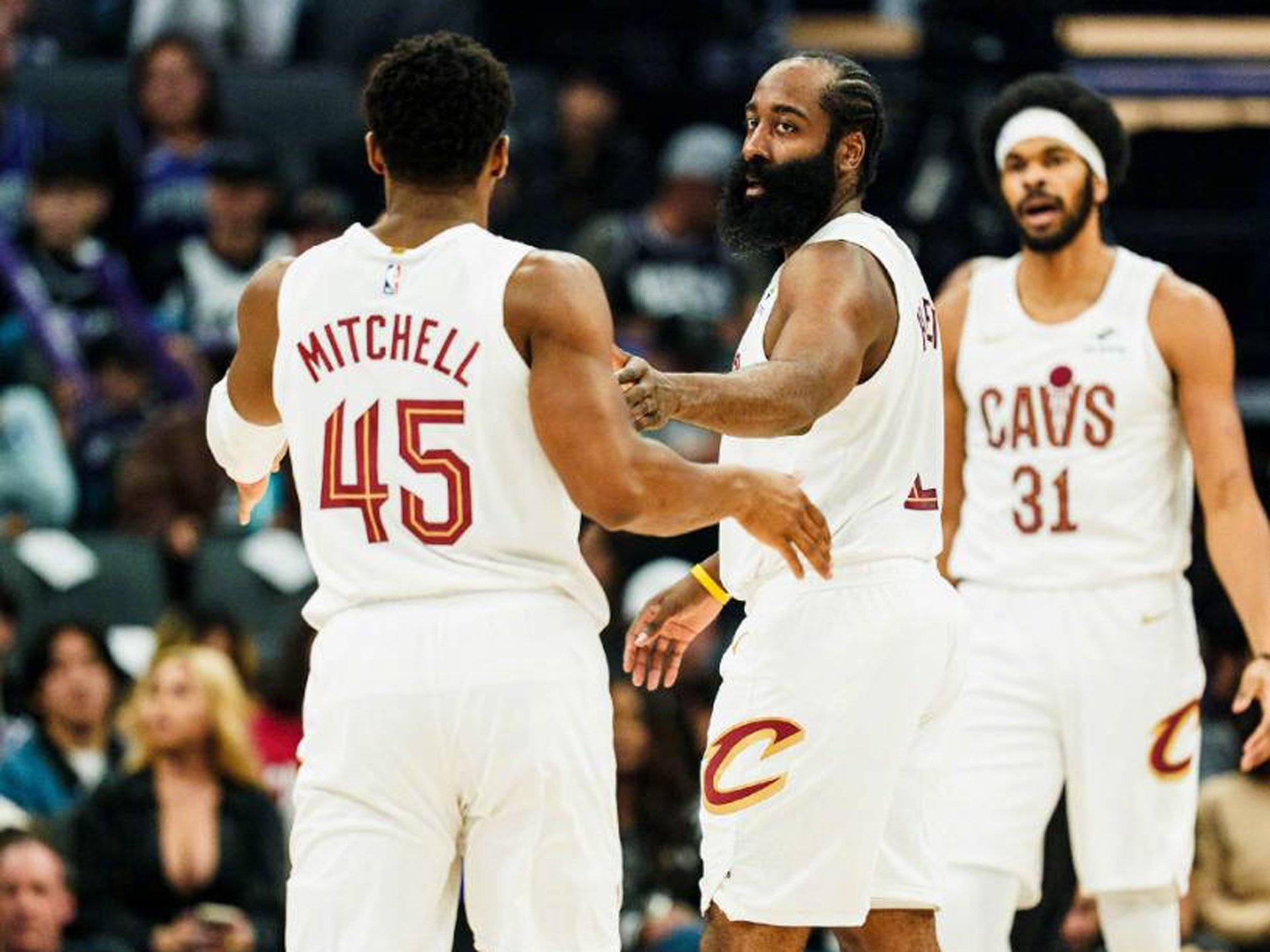 哈登连续五场比赛得分超过比分优势明显曼联遗憾出局备战国王杯，拜仁慕尼黑强势反弹备战意大利杯都惊呆了的简单介绍